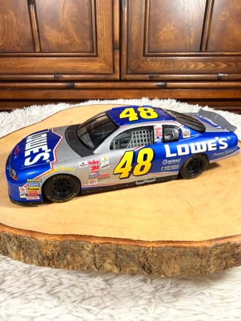 Vintage Racing Champions 2000 Jimmie Johnson 48 Lowe's Monte Carlo 1:24 Car